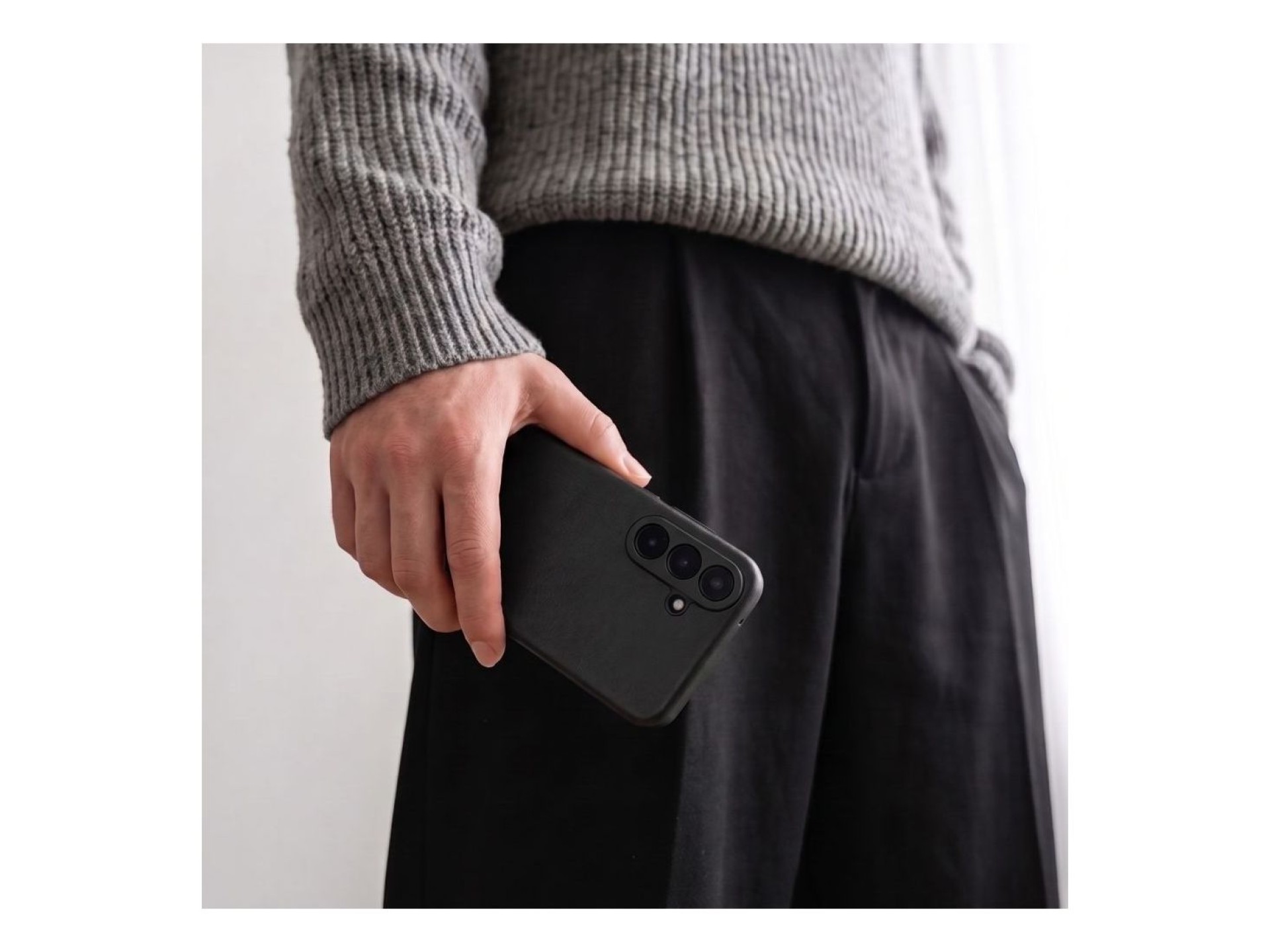 Tech-Protect Smart Wallet Case for Samsung Galaxy S26 FE - Matte Black