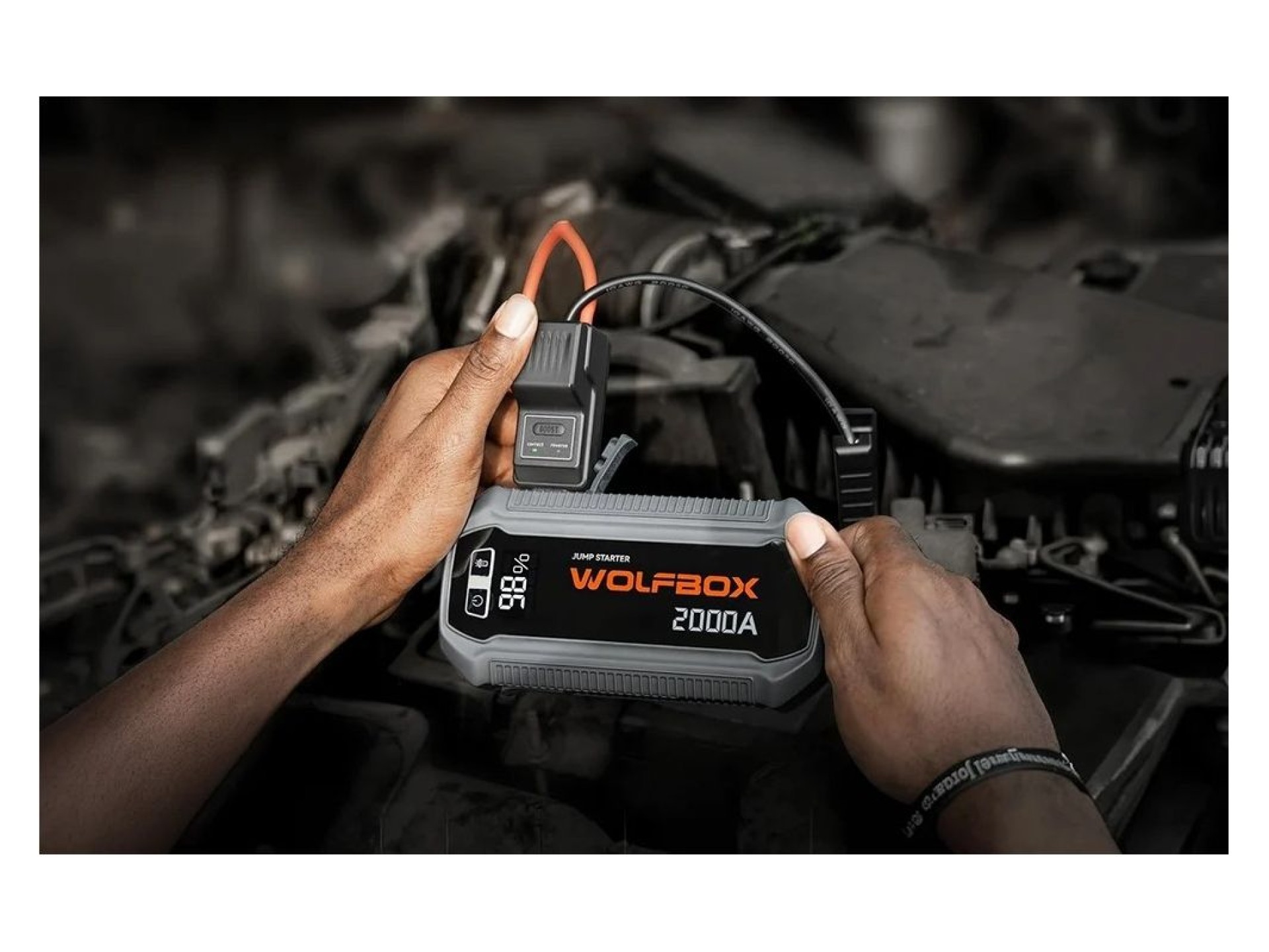 WOLFBOX MegaVolt 12 16,000 mAh 2,000 A Jump Starter