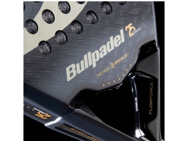 Bullpadel Flow Legend 2026 Padel Racket (Alejandra Salazar)/ Black and White Bullpadel Flow Legend 2026 Padel Racket (Alejandra Salazar)/ Black and White